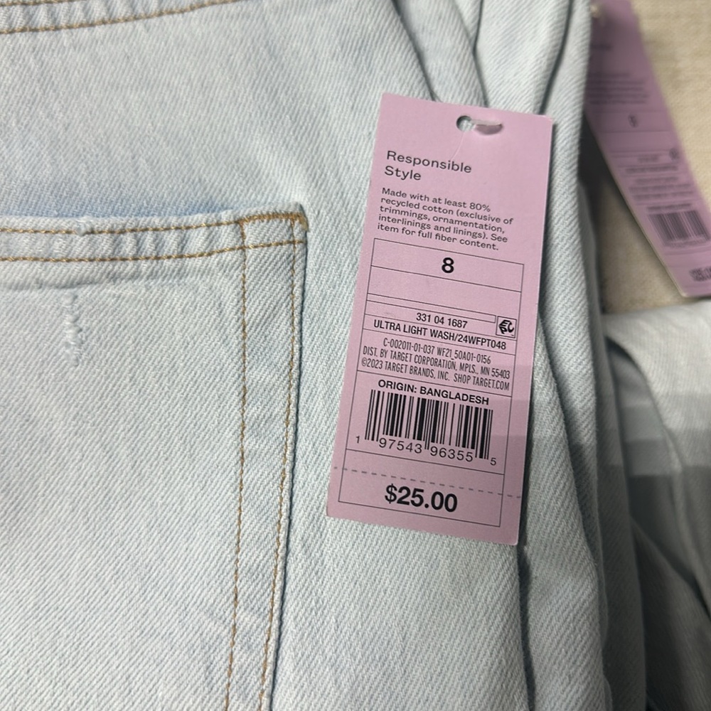 Women’s wild‎ fable super high rise tapered jeans ultra light wash - Picture 6 of 11